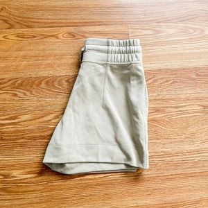 Lululemon Soft Ambition High Rose Short 4”